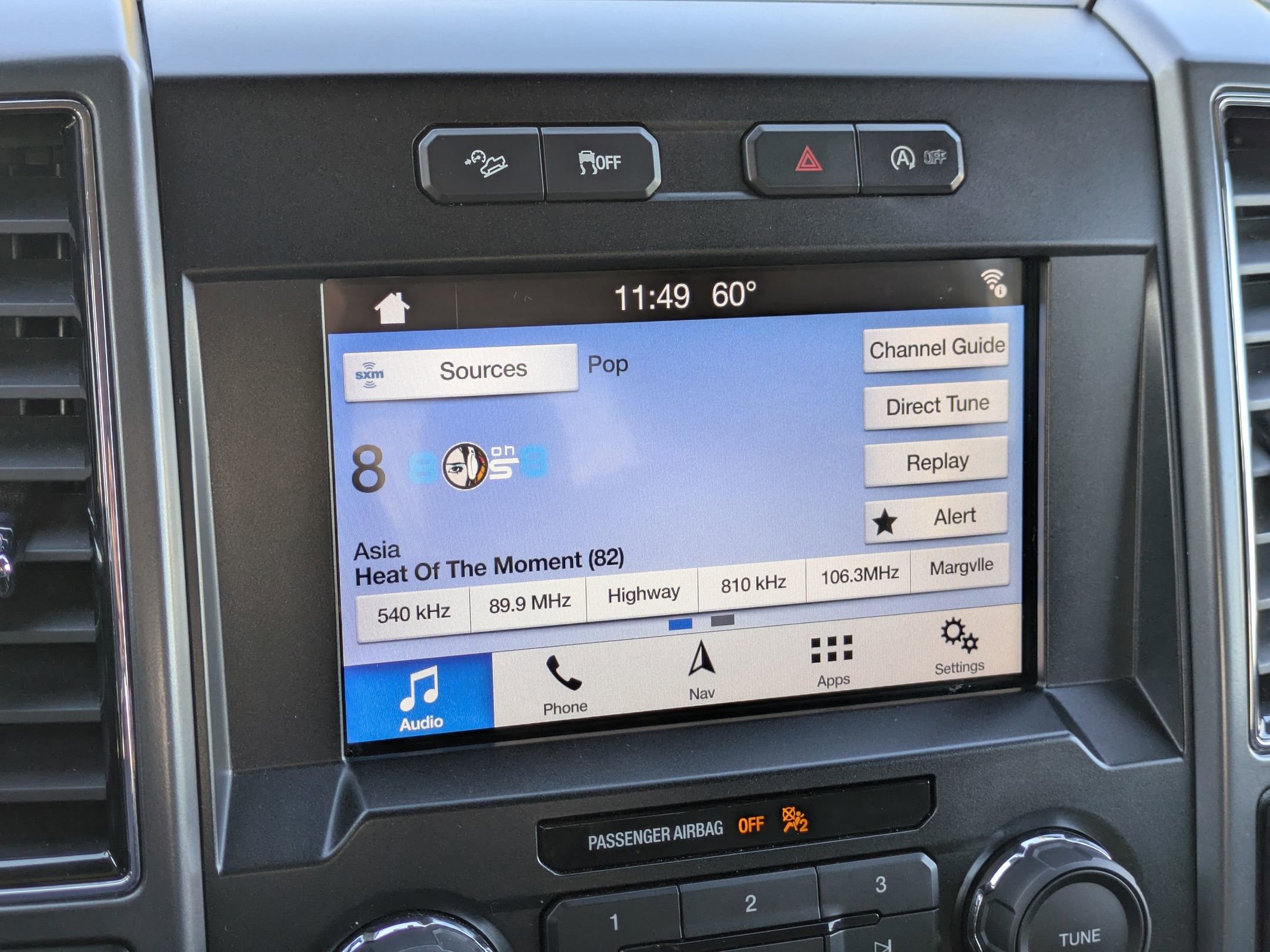 Certified 2019 Ford F150 XLT w/ Equipment Group 302A Luxury image 18