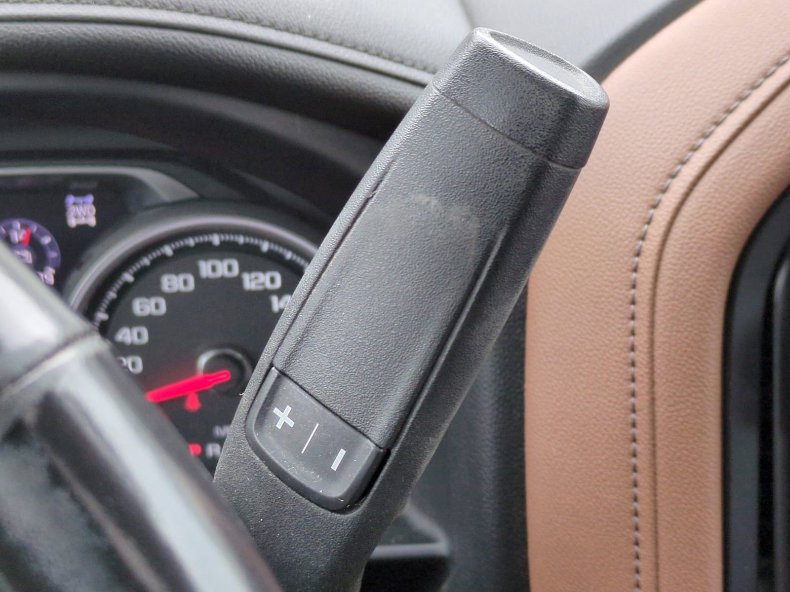 Used 2023 Chevrolet Silverado 2500 High Country w/ Z71 Off-Road Package image 40