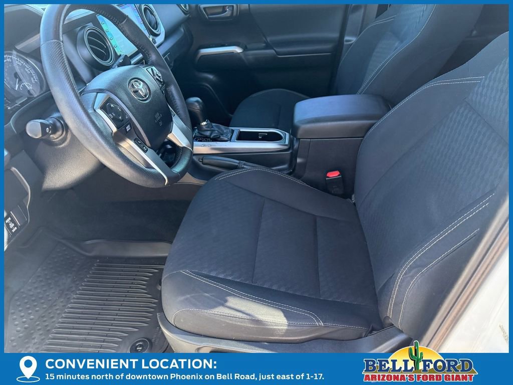 Used 2021 Toyota Tacoma SR5 w/ Trail Edition image 19