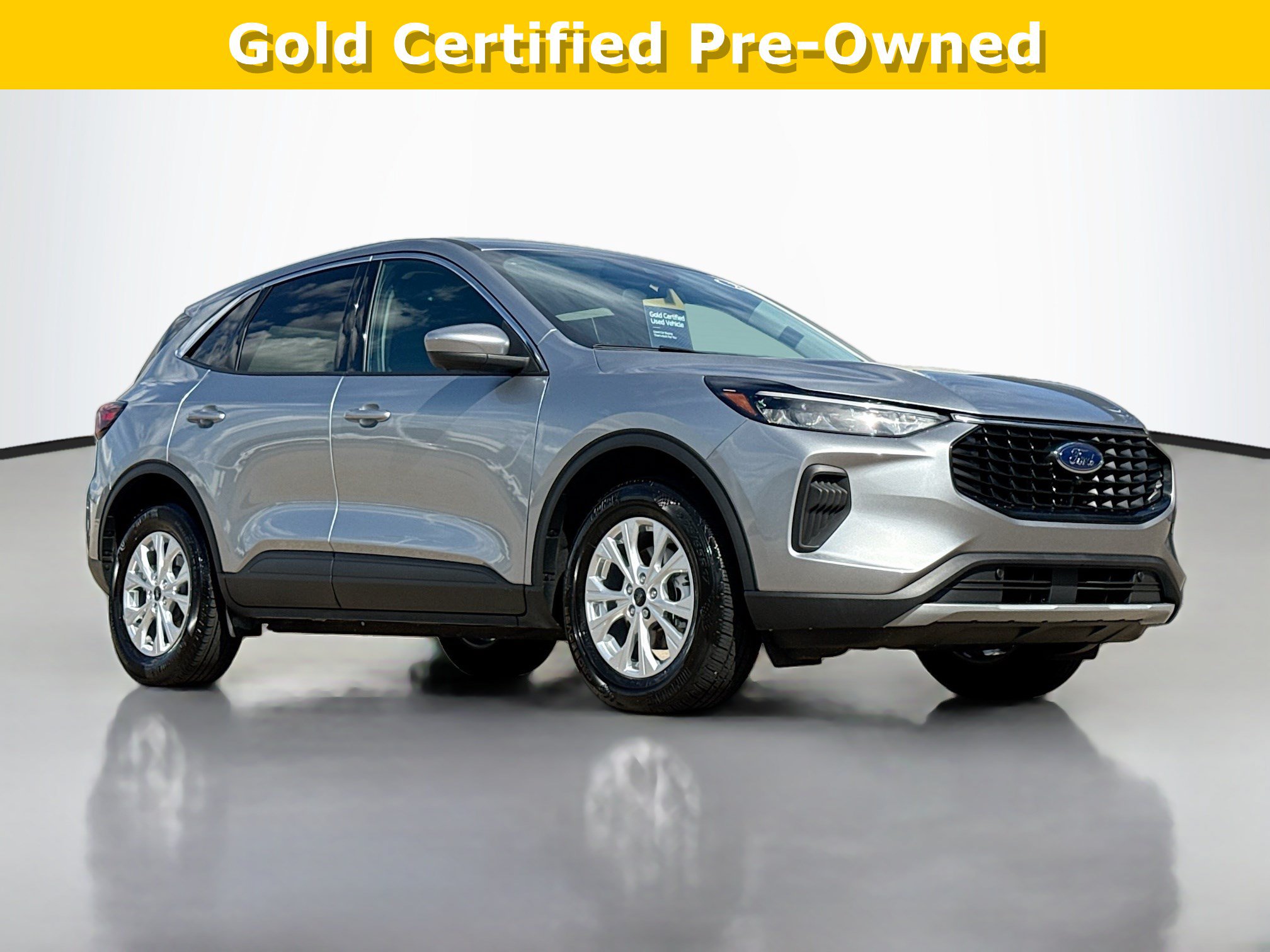 Certified 2023 Ford Escape Active w/ Tech Pack #2 AWD/4WD image 1