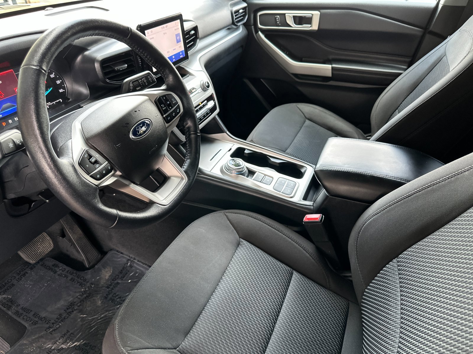 Certified 2022 Ford Explorer XLT image 11