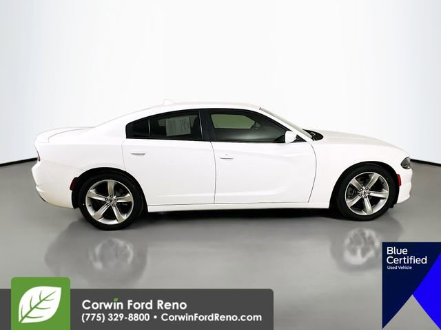 Used 2017 Dodge Charger R/T image 10