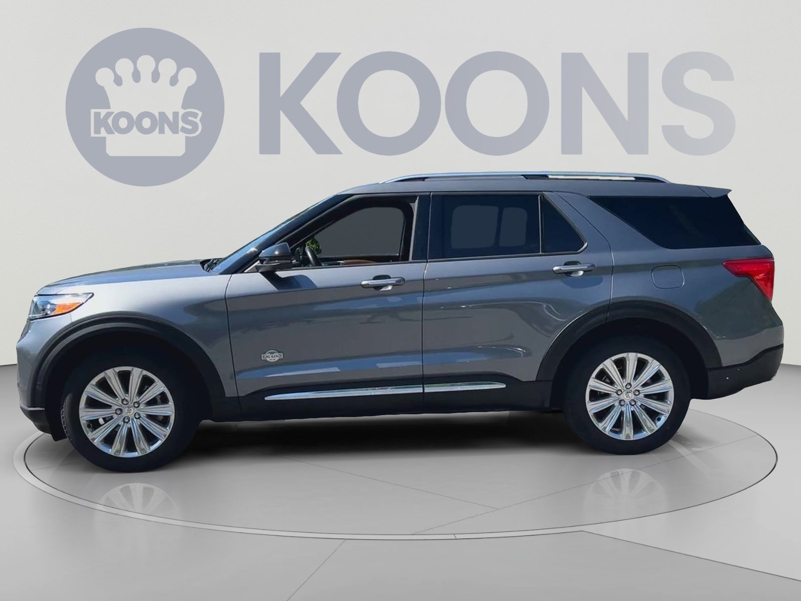 Certified 2022 Ford Explorer King Ranch w/ Premium Technology Package AWD/4WD image 8