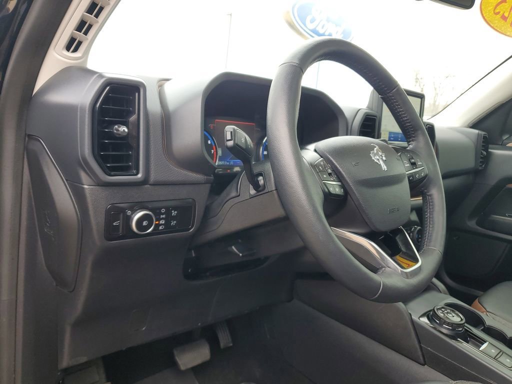 Certified 2023 Ford Bronco Sport Outer Banks w/ Tech Package image 19