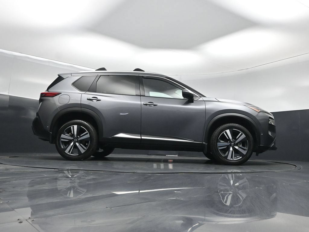 Used 2023 Nissan Rogue SL w/ SL Premium Package FWD image 45