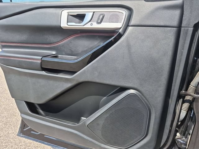 Certified 2022 Ford Explorer ST-Line w/ Class IV Trailer Tow Package AWD/4WD image 15
