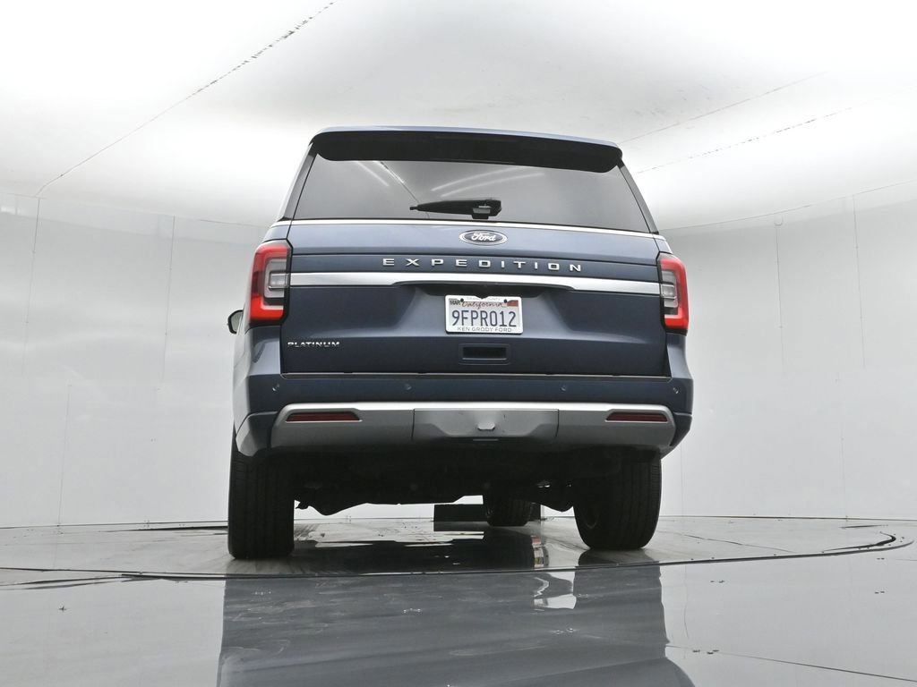 Certified 2023 Ford Expedition Platinum image 16