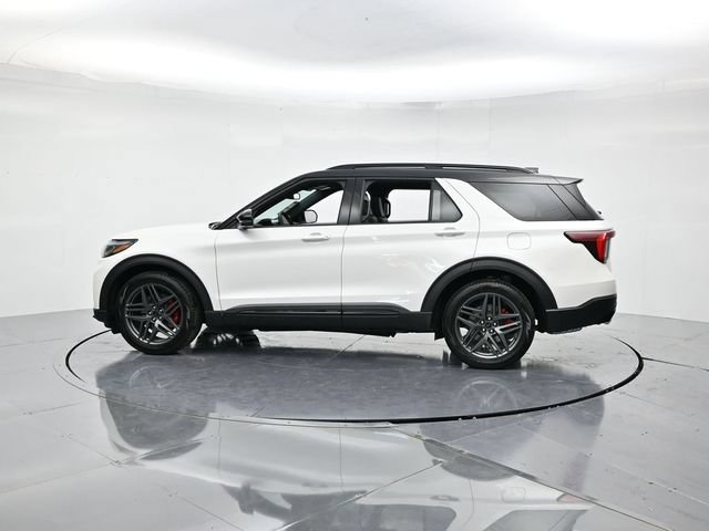 Certified 2025 Ford Explorer ST w/ Sun And Sound Package AWD/4WD image 7