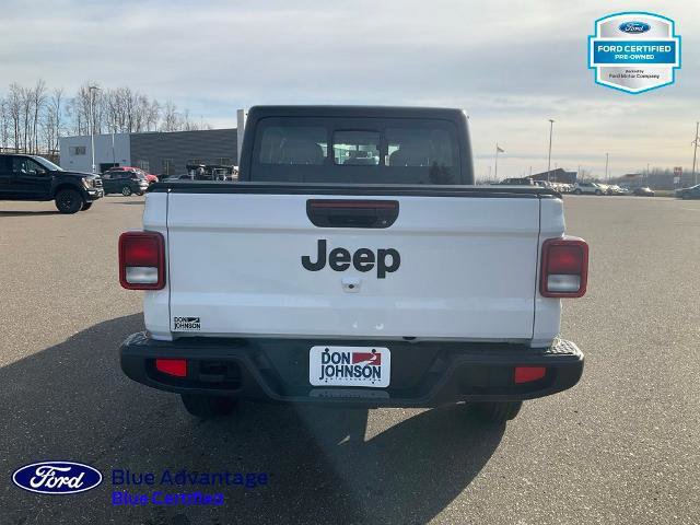 Used 2025 Jeep Gladiator Sport AWD/4WD image 4