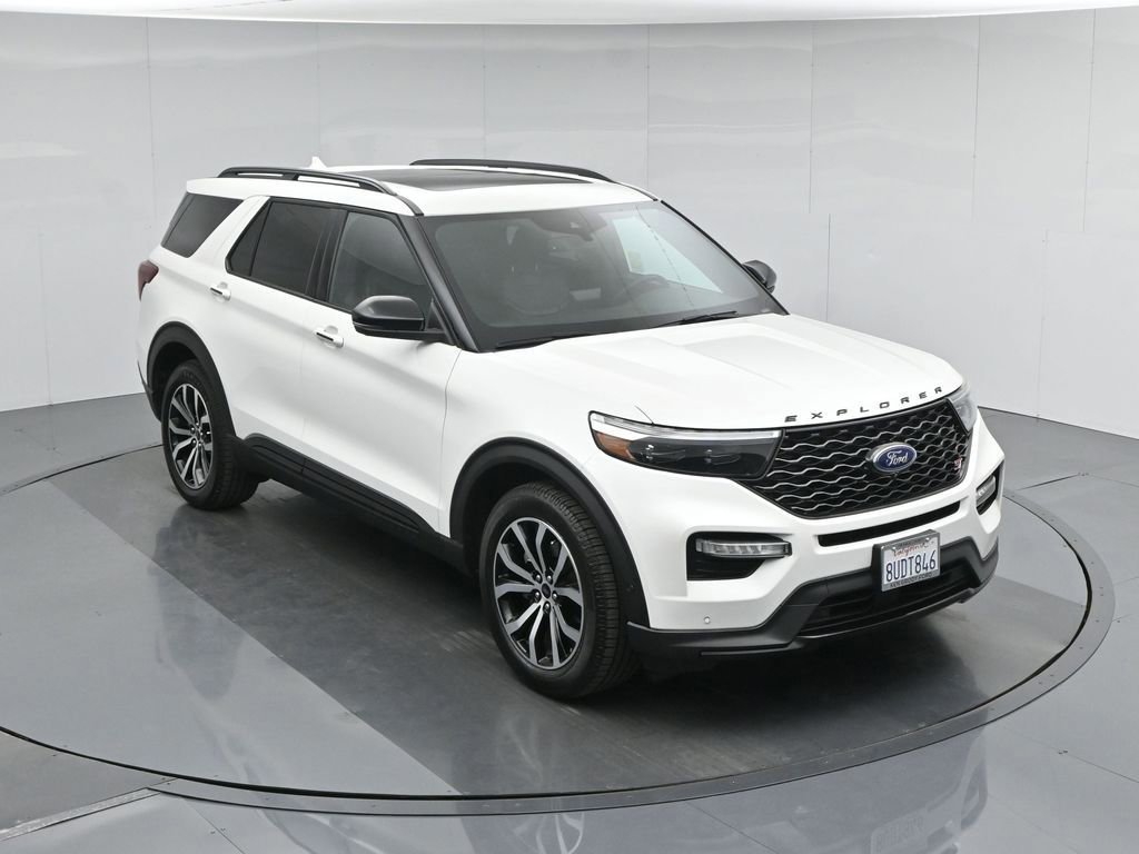 Certified 2020 Ford Explorer ST w/ Premium Technology Package image 4