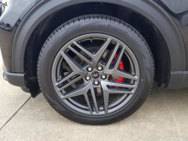 Certified 2025 Ford Explorer ST AWD/4WD image 29
