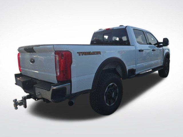 Certified 2024 Ford F250 XLT w/ Tremor Off-Road Package AWD/4WD image 4