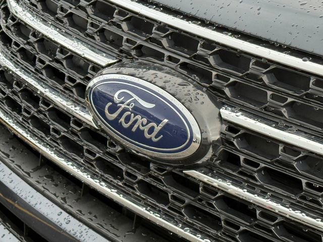 Certified 2024 Ford Explorer XLT AWD/4WD image 25