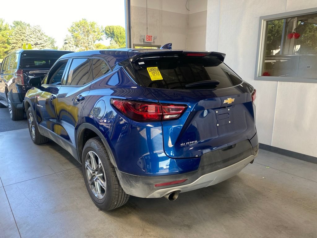 Used 2023 Chevrolet Blazer LT w/ LPO, Floor Liner Package FWD image 3