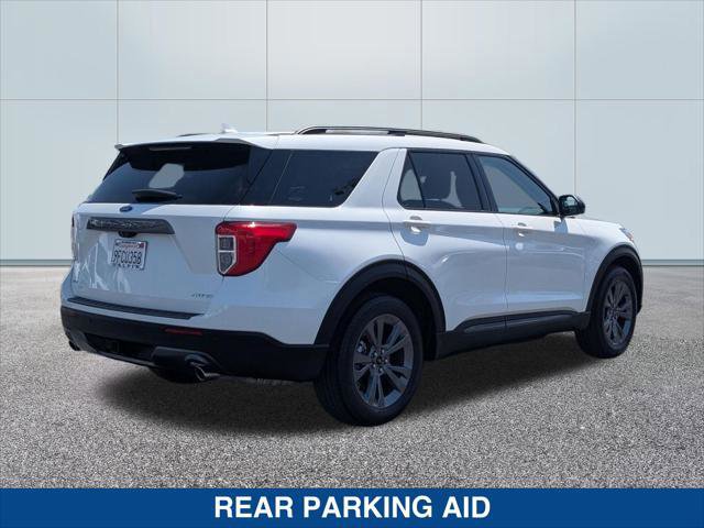 Certified 2023 Ford Explorer XLT w/ Equipment Group 202A AWD/4WD image 4