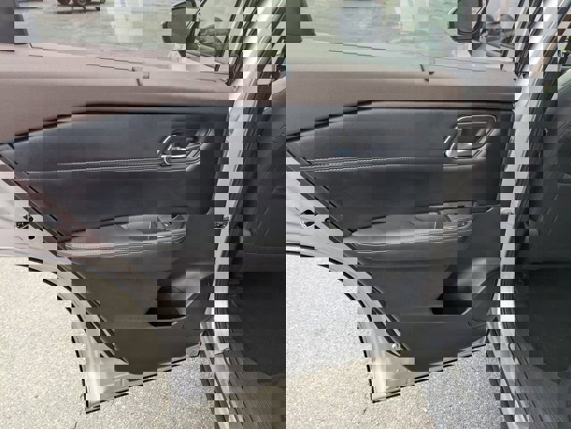 Used 2021 Nissan Rogue Platinum image 26