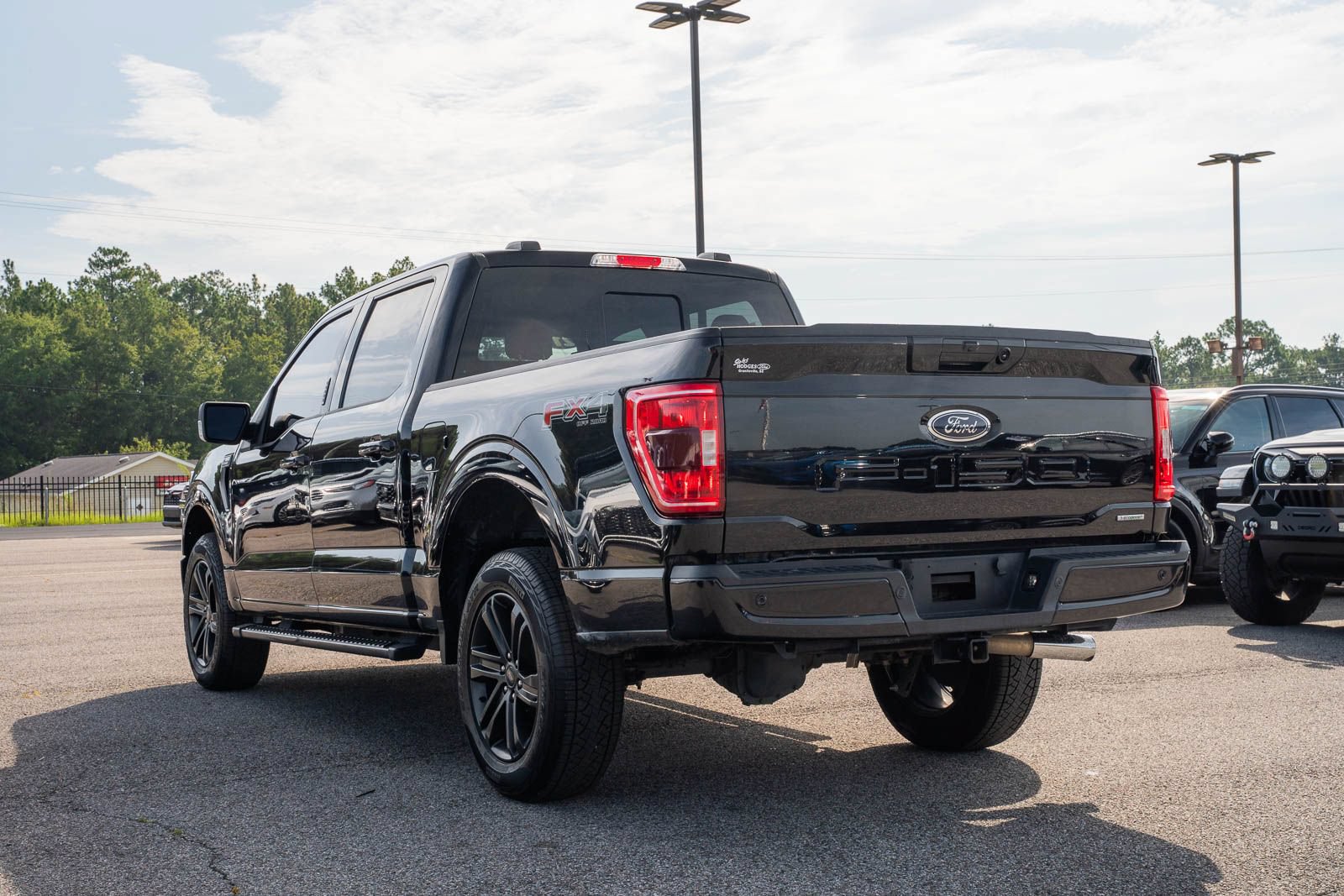 Certified 2021 Ford F150 XLT w/ Equipment Group 302A High AWD/4WD image 4