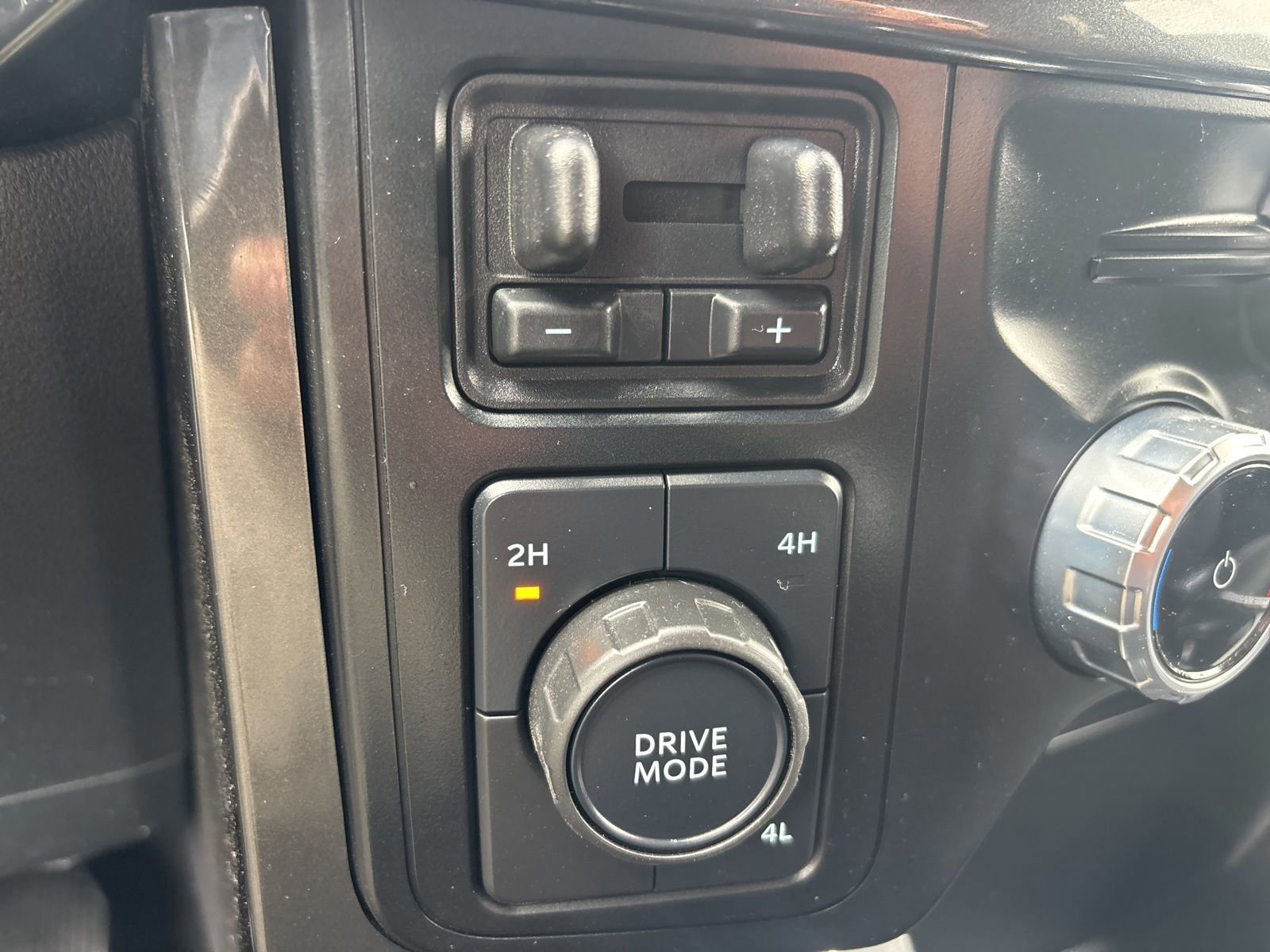 Certified 2023 Ford F150 XLT image 25