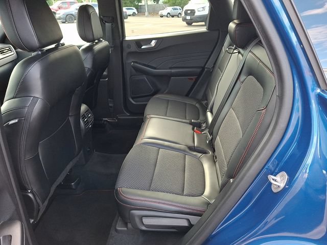 Certified 2023 Ford Escape ST-Line Select w/ Tech Pack #2 AWD/4WD image 10
