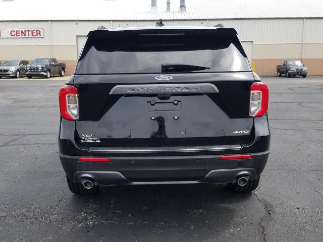 Certified 2023 Ford Explorer XLT w/ Equipment Group 202A AWD/4WD image 4