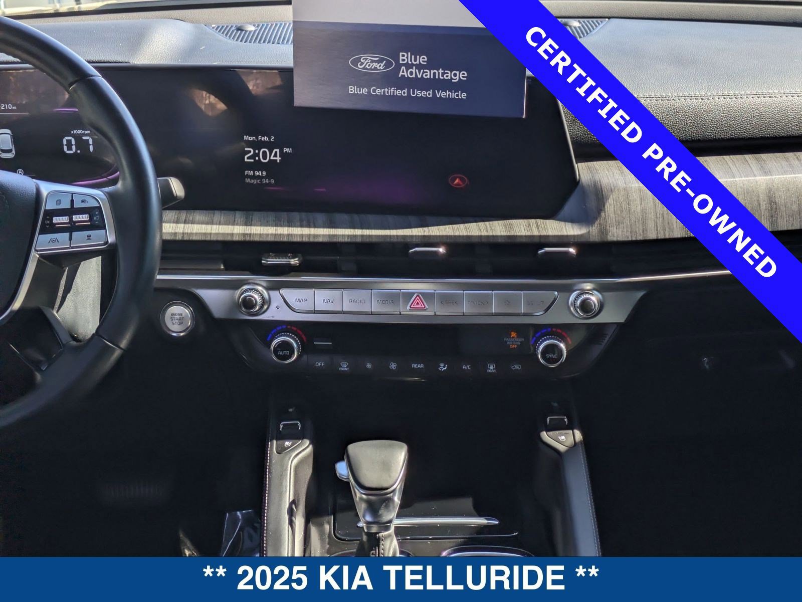 Used 2025 Kia Telluride EX image 19