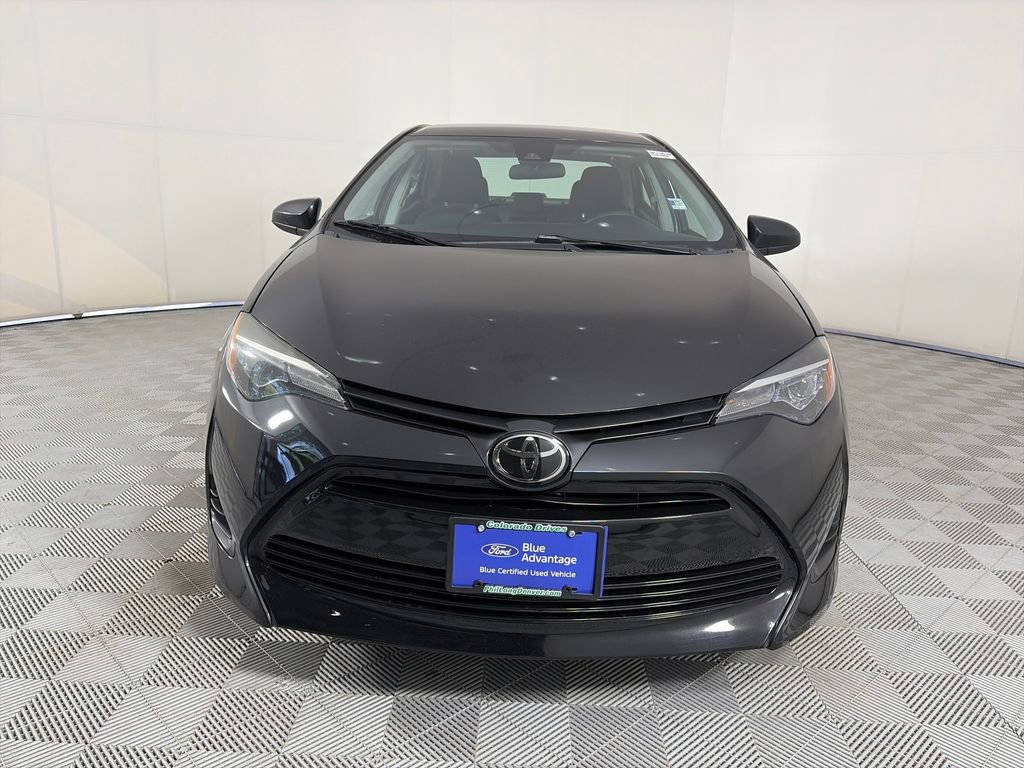 Used 2019 Toyota Corolla LE FWD image 2