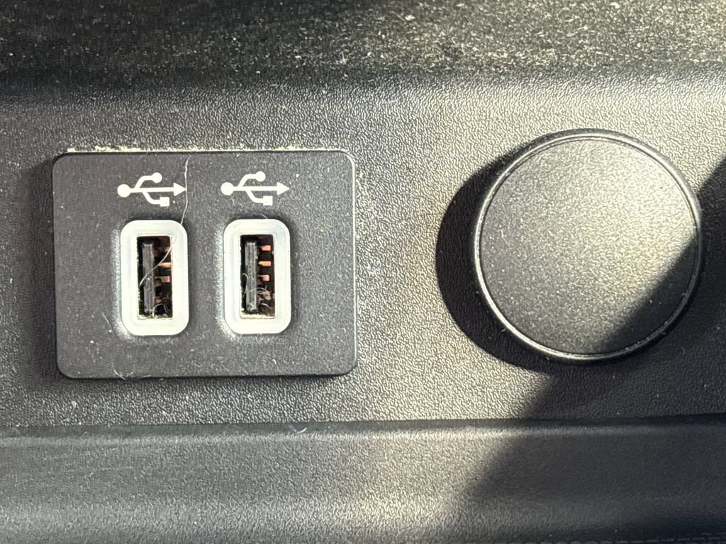 Certified 2019 Ford Fusion SE w/ Equipment Group 151A FWD image 13