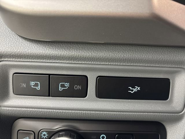 Certified 2023 Ford F150 XLT w/ Equipment Group 302A High image 21