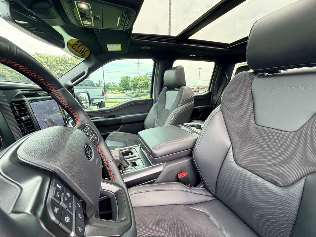 Certified 2025 Ford F150 Raptor AWD/4WD image 33