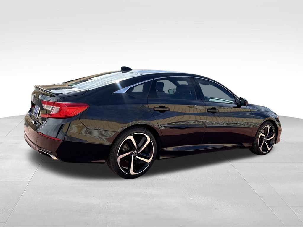 Used 2022 Honda Accord Sport image 9