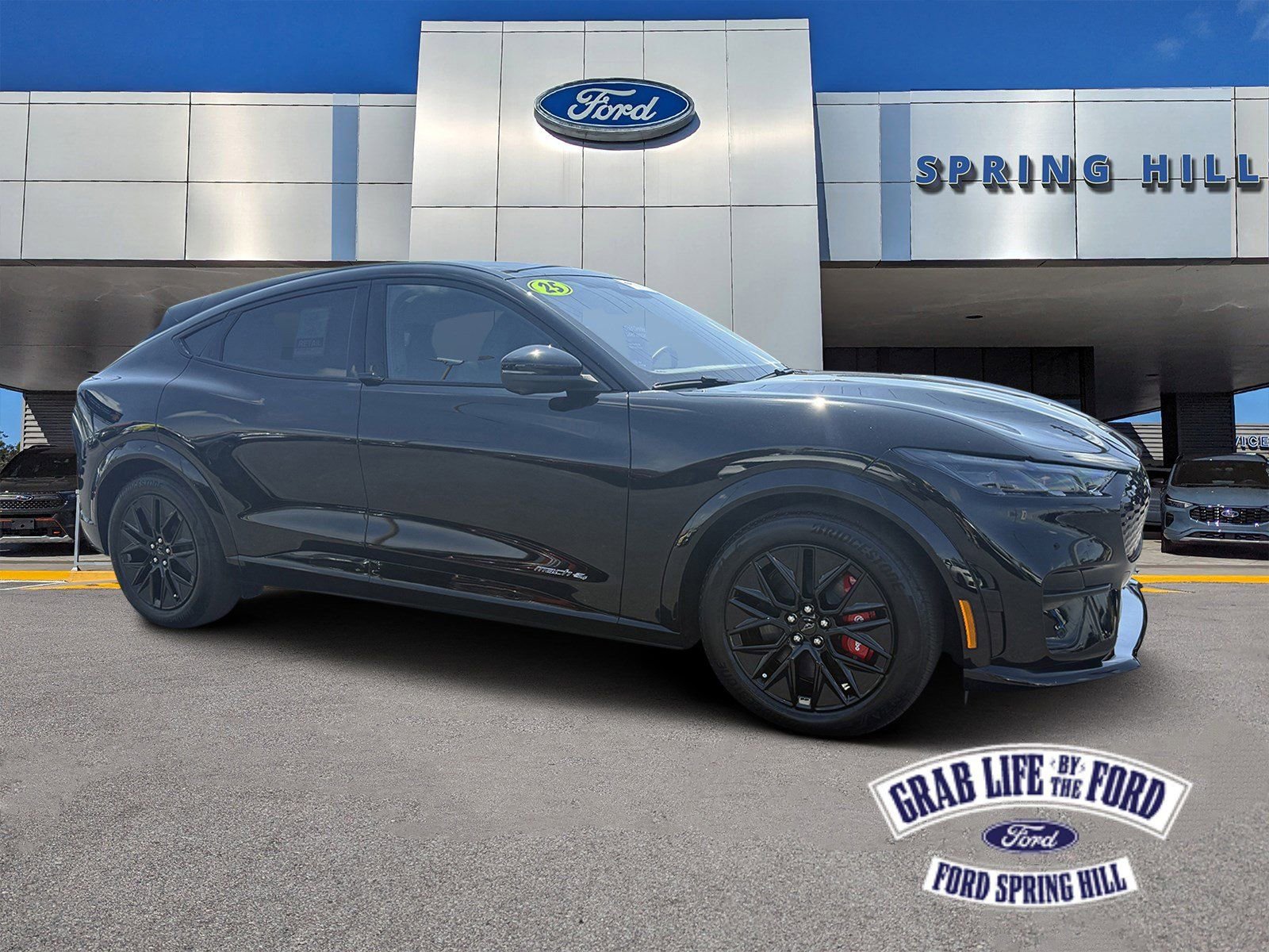 Certified 2025 Ford Mustang Mach-E Premium w/ Sport Appearance Package AWD/4WD image 1