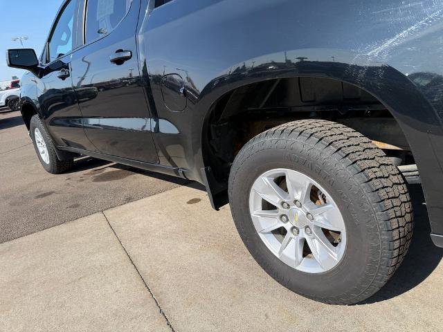 Used 2020 Chevrolet Silverado 1500 LT image 30