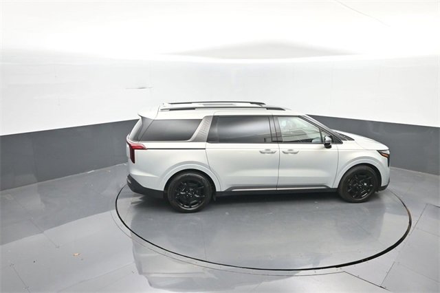 Used 2025 Kia Carnival SX Prestige image 22