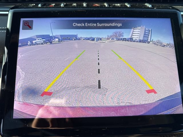 Used 2023 Jeep Grand Cherokee L Limited image 3