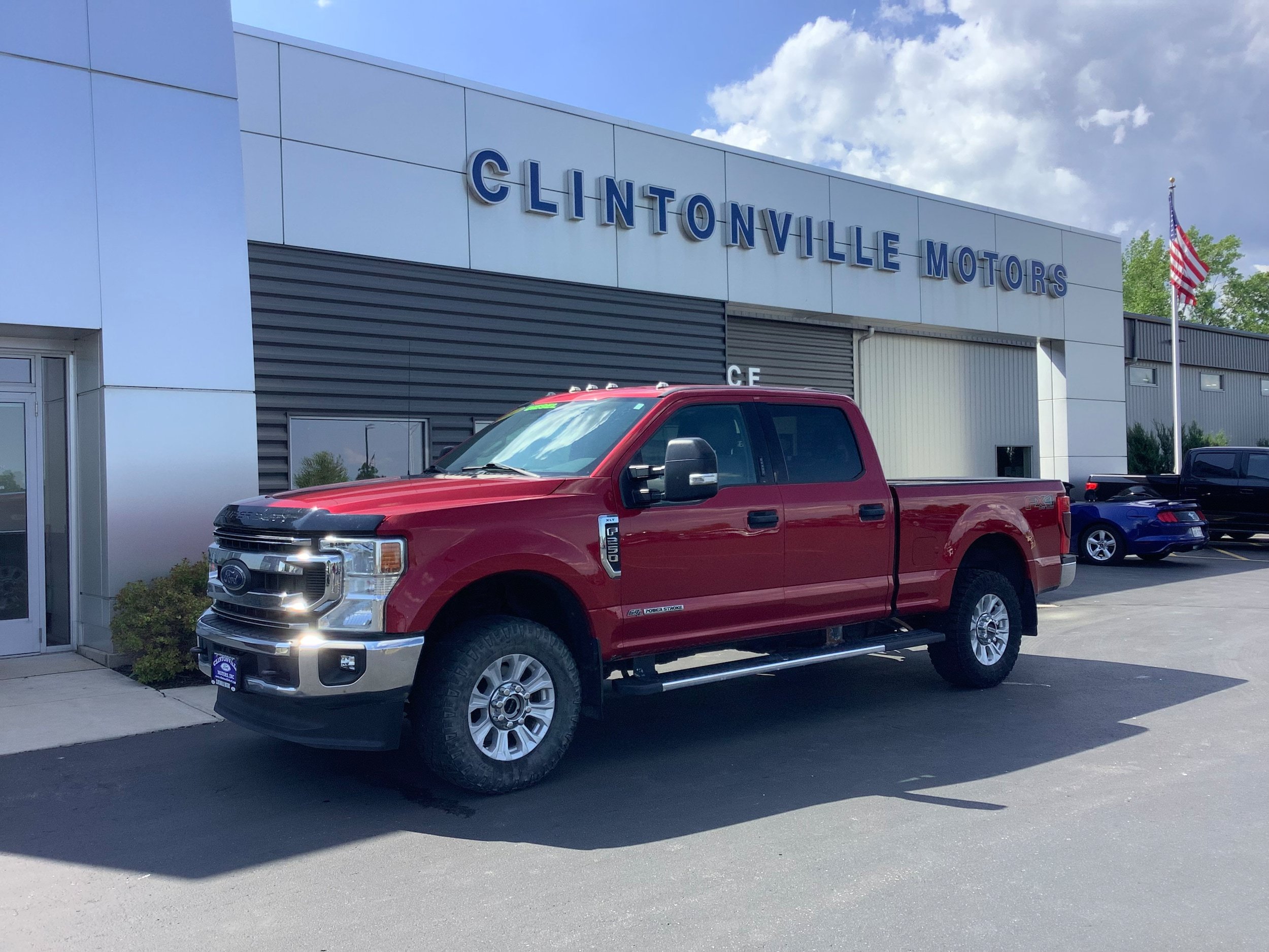 Certified 2021 Ford F250 XLT w/ XLT Value Package AWD/4WD image 1