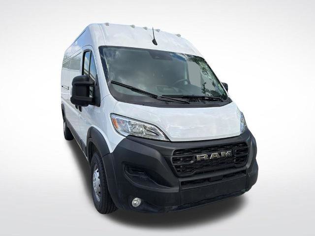 Used 2025 RAM ProMaster 2500 w/ Convenience Group FWD image 2