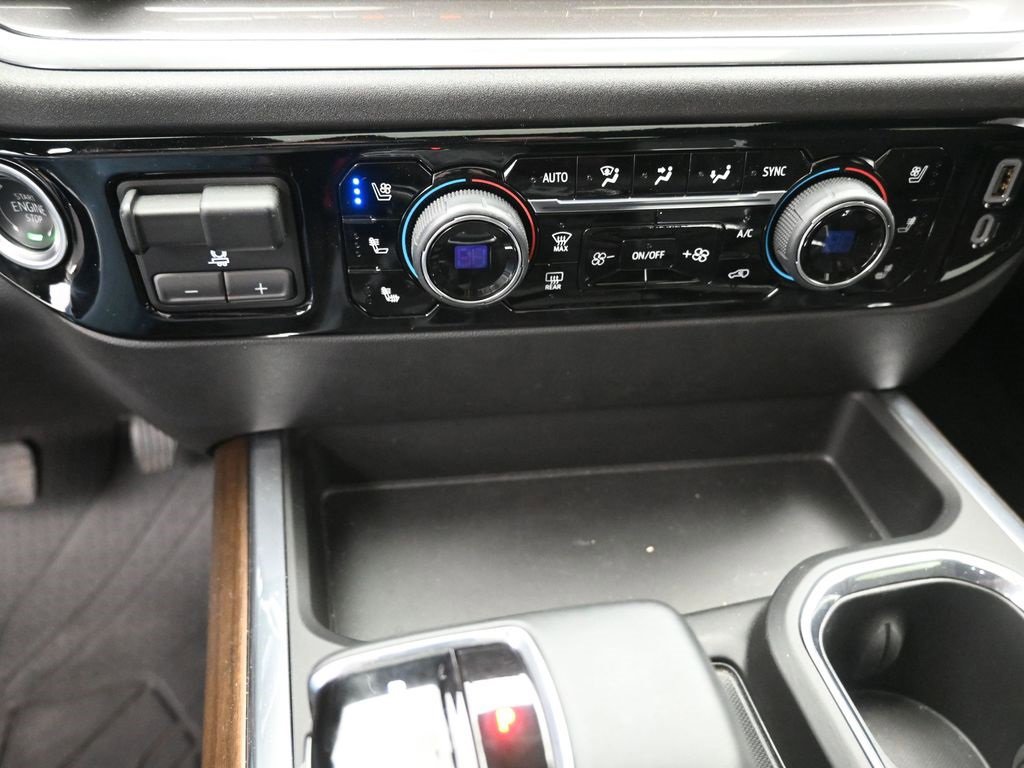 Used 2024 Chevrolet Silverado 1500 High Country w/ High Country Premium Package image 30