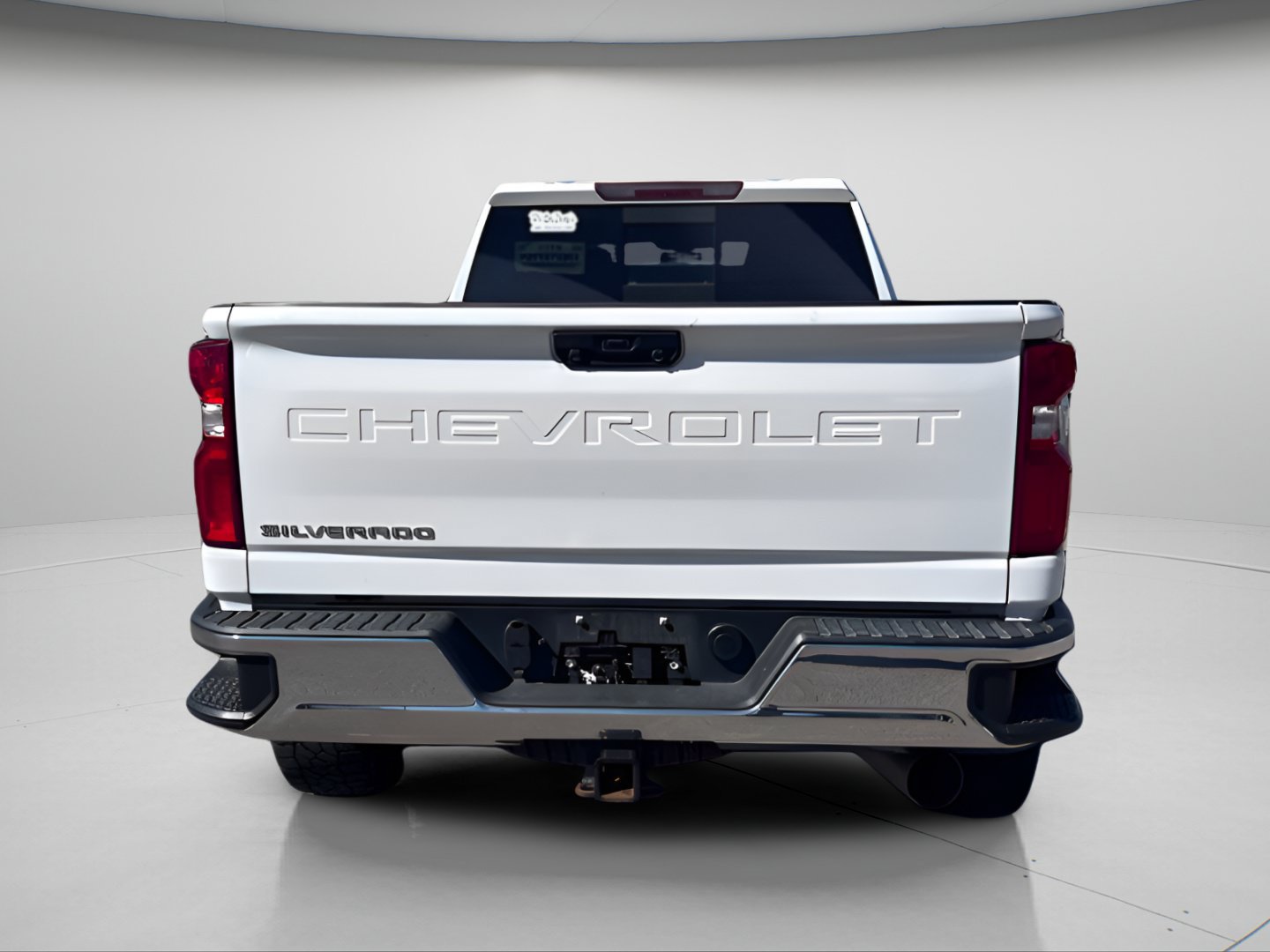 Used 2020 Chevrolet Silverado 3500 LTZ w/ LTZ Convenience Package AWD/4WD image 8
