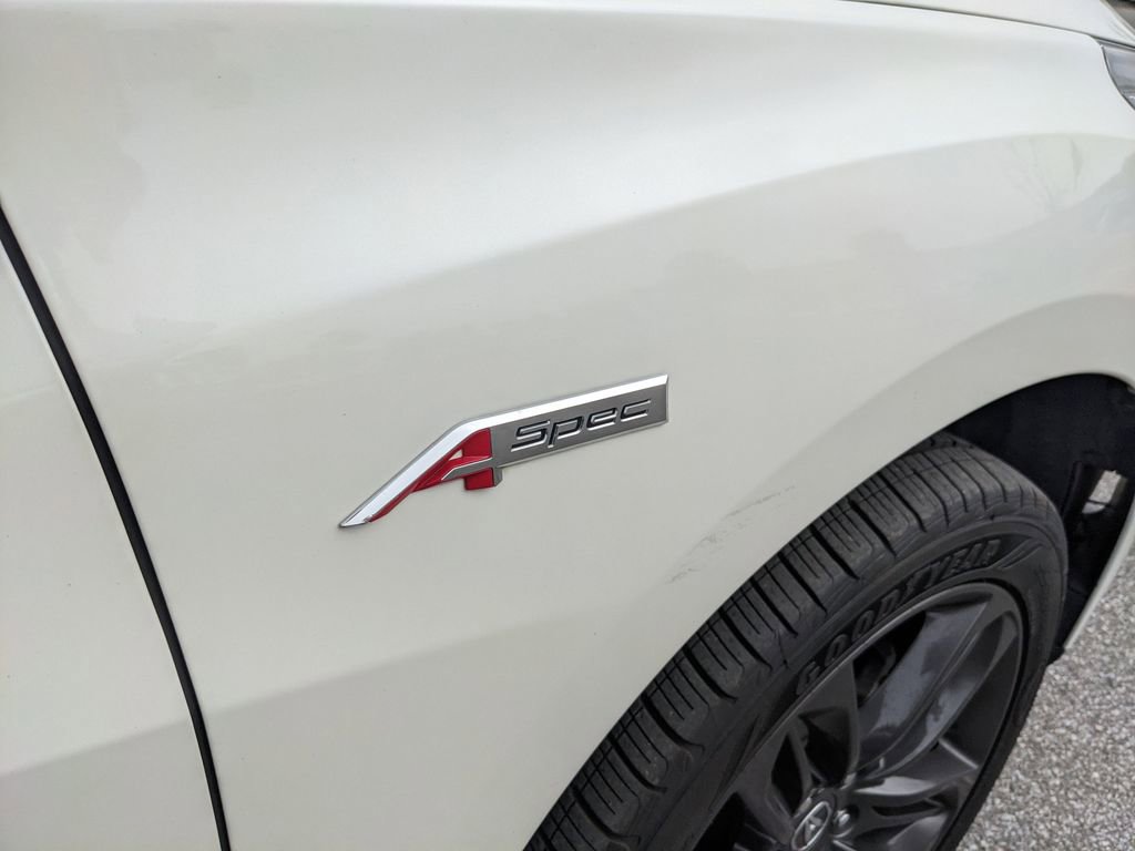 Used 2019 Acura RDX A-Spec image 15