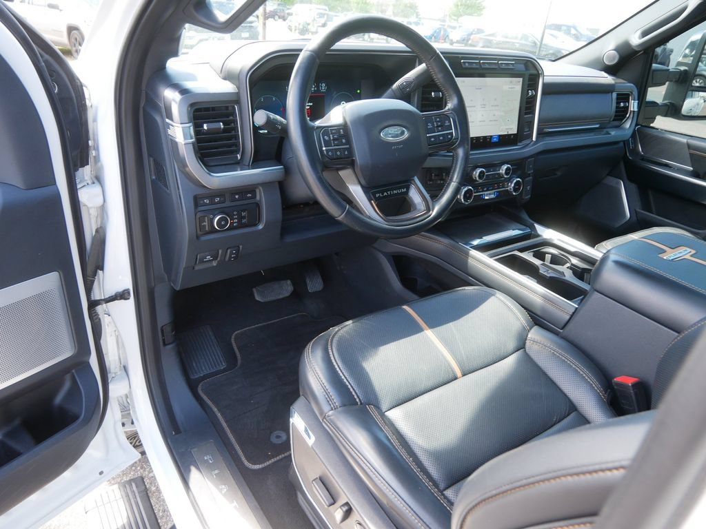 Certified 2023 Ford F350 Platinum AWD/4WD image 11