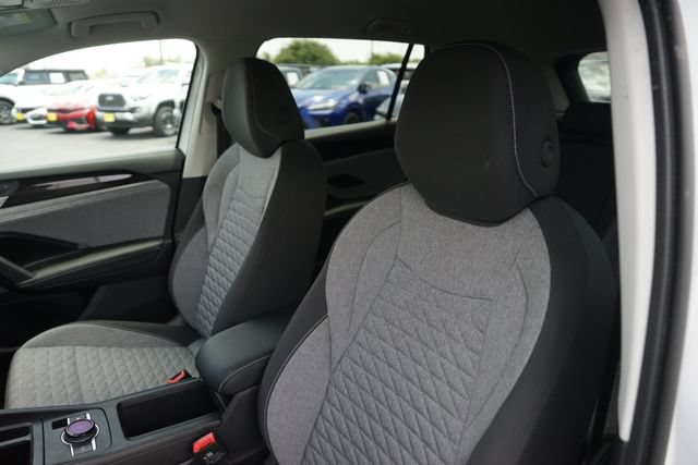 Used 2025 Volkswagen Tiguan S FWD image 10
