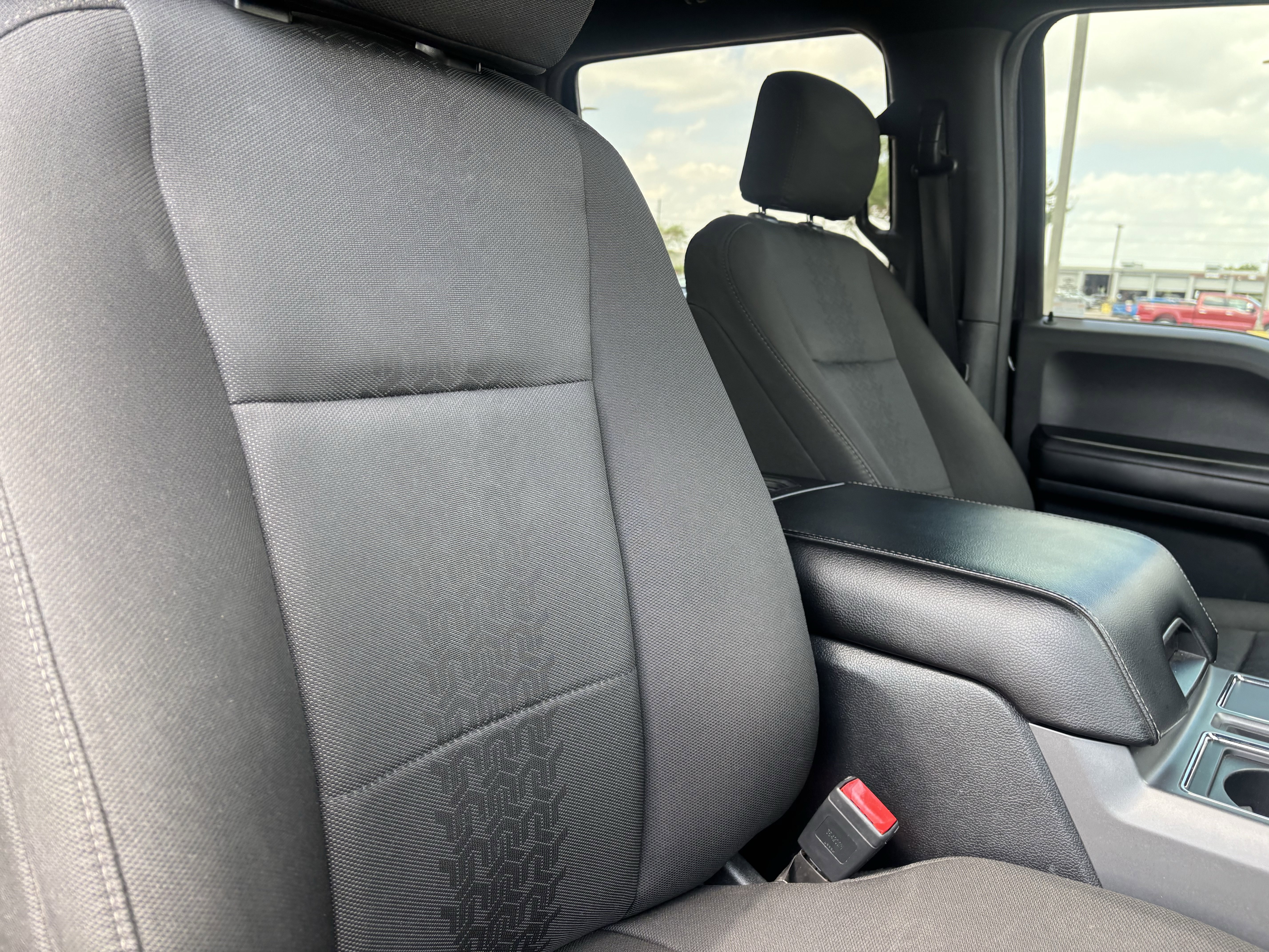 Certified 2020 Ford F150 XLT w/ Equipment Group 302A Luxury image 27