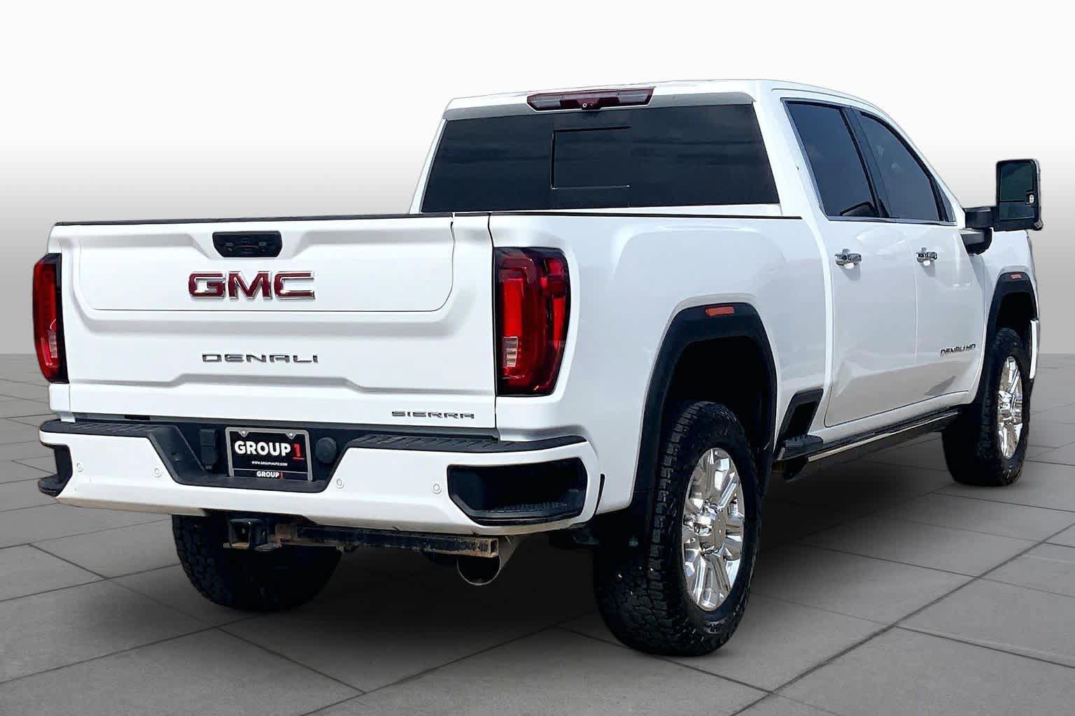 Used 2022 GMC Sierra 2500 Denali w/ Denali Ultimate Package AWD/4WD image 12