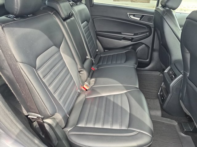 Certified 2022 Ford Edge SEL w/ Convenience Package AWD/4WD image 32
