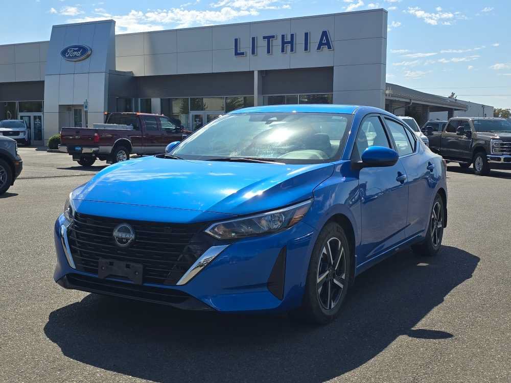 Used 2024 Nissan Sentra SV FWD image 1