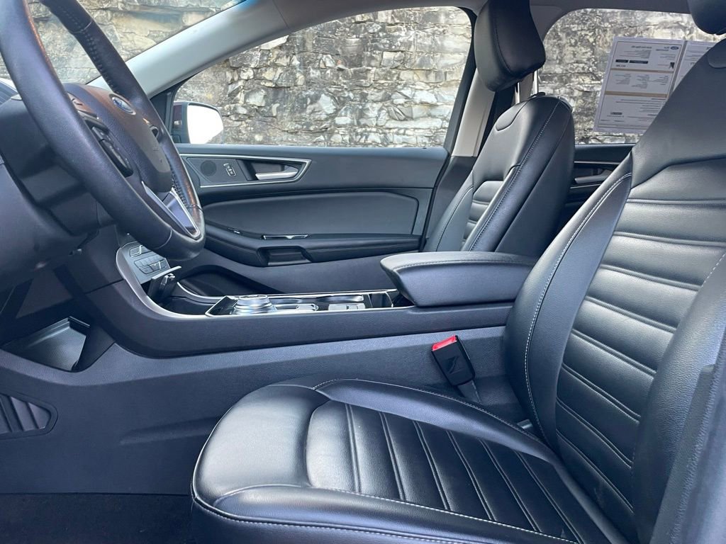 Certified 2020 Ford Edge SEL w/ Convenience Package image 19