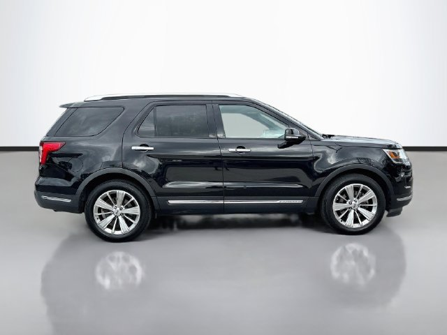 Certified 2019 Ford Explorer Limited w/ Class III Trailer Tow Package FWD image 4