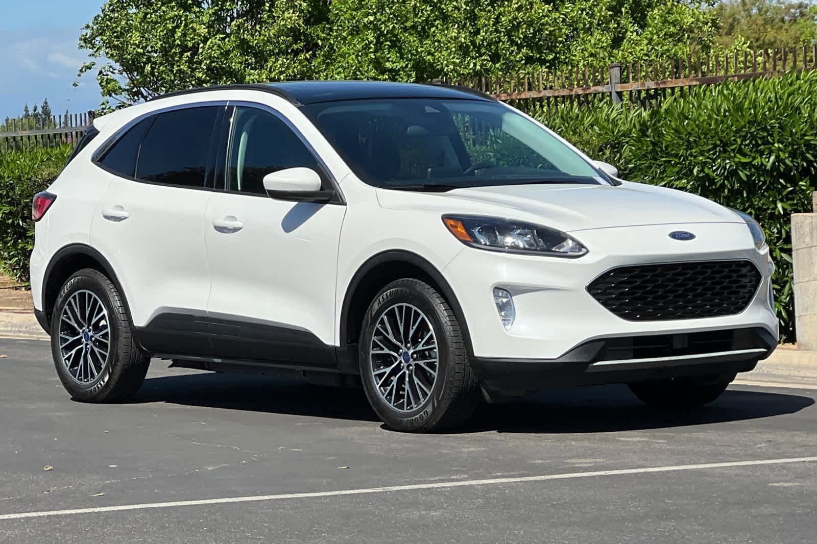 Certified 2022 Ford Escape SEL w/ Technology Package image 7