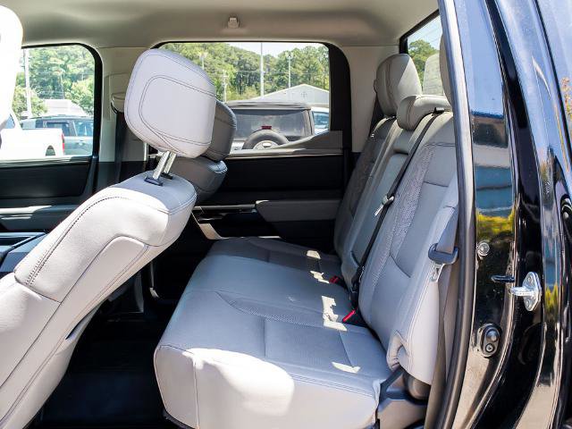 Used 2024 Toyota Tundra Limited w/ Power Package AWD/4WD image 18
