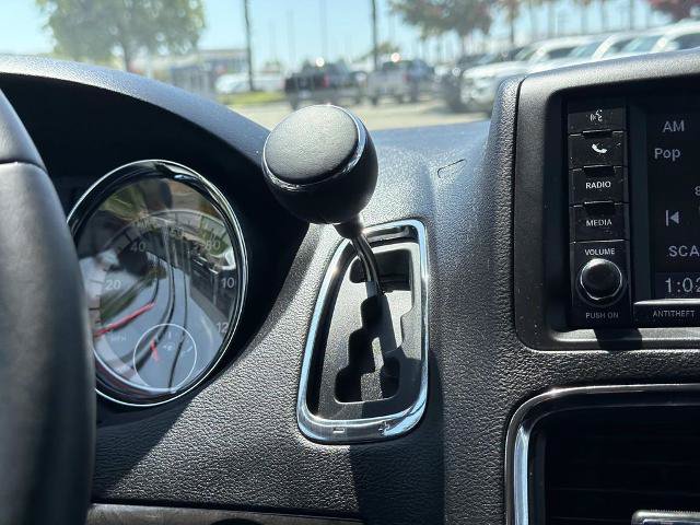 Used 2017 Dodge Grand Caravan SE w/ Power Window Group FWD image 16
